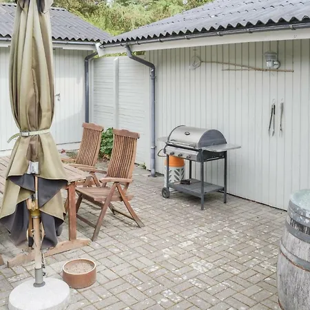 Two-bedroom Holiday In Feriehus *